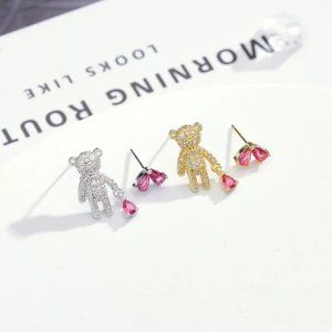 14k Gold Adorable Bear Honey Diamonds Stud Earrings Sterling Silver